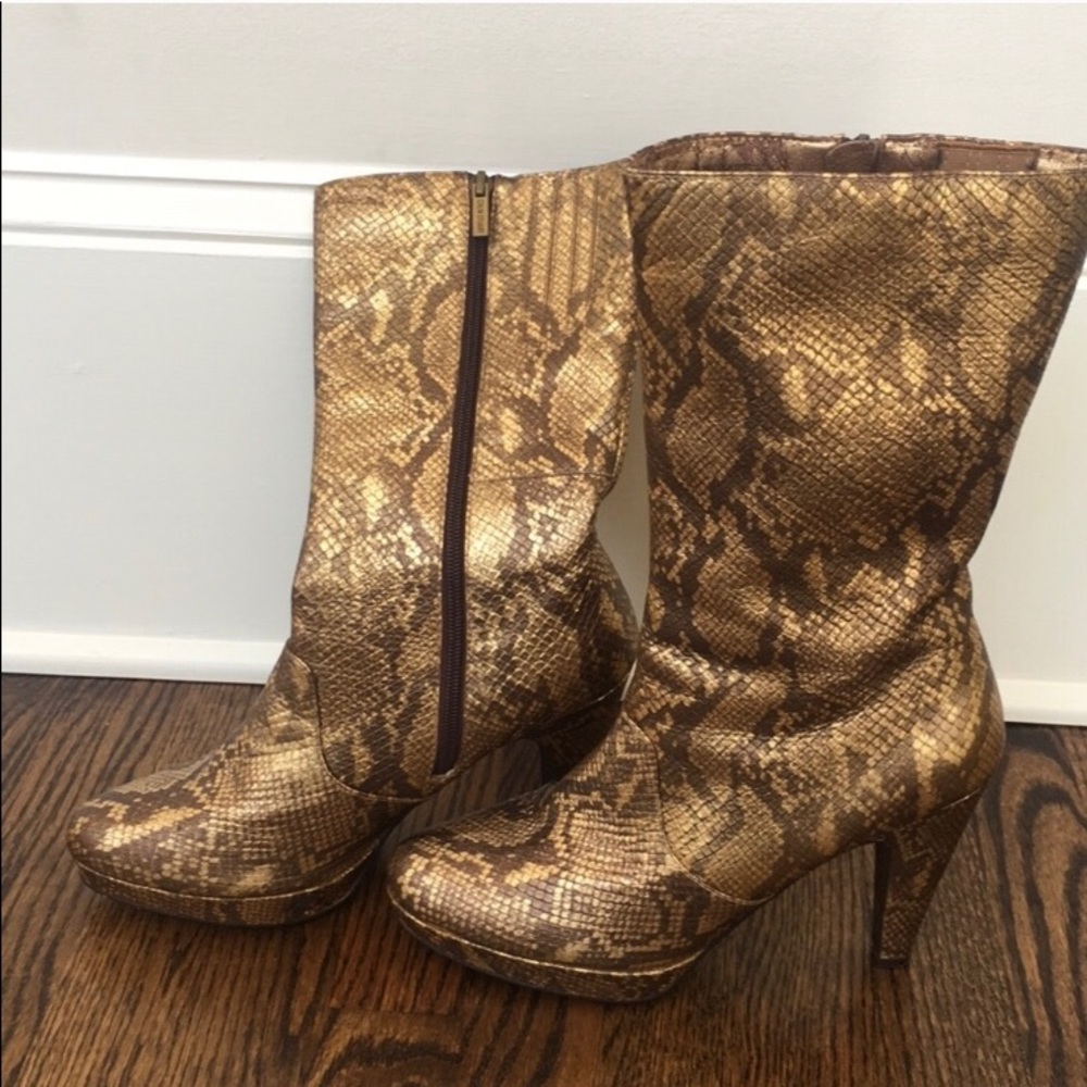Colin Stuart Snakeskin Boots